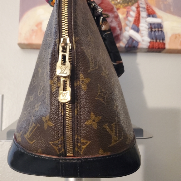 ***Sold on Mercari***Louis-vuitton - Picture 4 of 15
